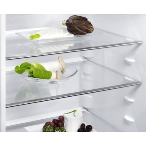 Встраиваемый холодильник Electrolux LNT3LF18S: Мощность замораживания 3.9 кг/сутки