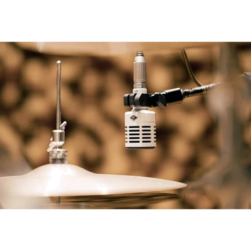 Микрофон Universal Audio SD-3: Разъем XLR
