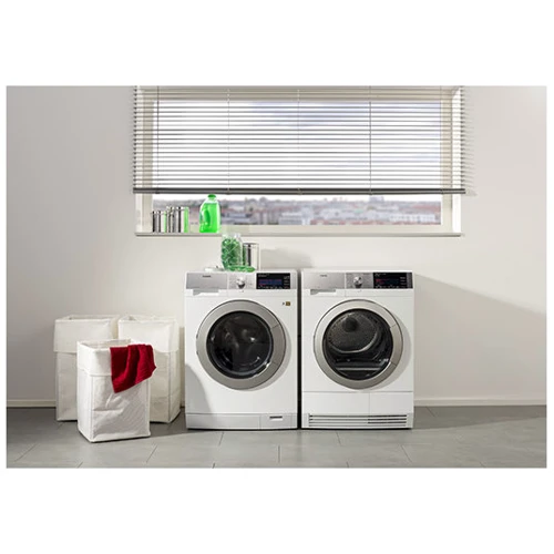 Сушарка AEG T97689IH: Тип завантаження фронтальна