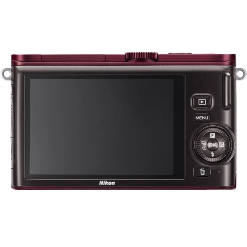 Nikon 1 J3 kit 10-30mm VR Red: Чутливість ISO 100 - 6400 ISO, Auto ISO