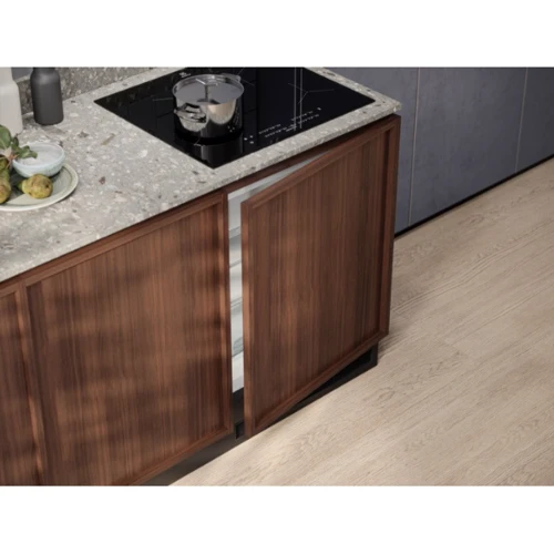 Вбудовуваний холодильник Electrolux LXB2AE82S: Тип Однокамерный холодильник