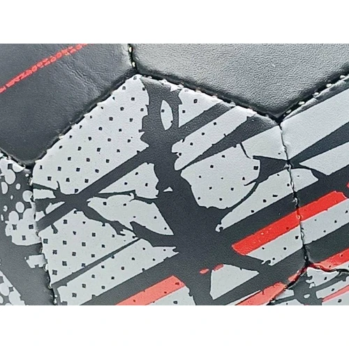 Мяч футбольный Extreme Motion №5 черный (FP2101)