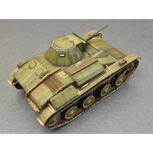 Сборная модель MiniArt Советский легкий танк Т-60, поздний, горьковского автомобильного завода с интерьером (MA35232) фото 4
