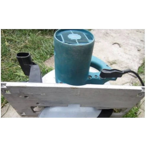 Пила дискова Makita 5903R