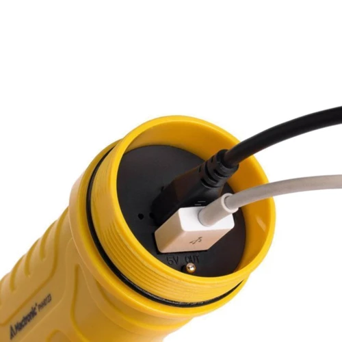 Ліхтар туристичний Mactronic Dura Light 2.3 Powerbank USB Recharge Glass Breaker PHH0123: Світловий потік, лм 700