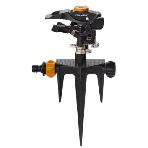 Дождеватель Fiskars импульсный с клапоном (1023658)