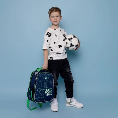 Рюкзак школьный каркасный YES H-100 Football (559379): Корпус рюкзака Каркасный