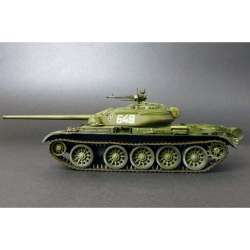 Збірна модель MiniArt Радянський середній танк T-54-2, зразка 1949 року (MA37012): Тип моделі танк