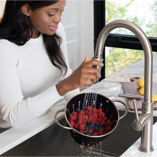 Смеситель для кухонной мойки Kraus KPF-1680SFS