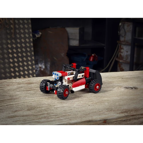 Конструктор LEGO Technic Фронтальный погрузчик (42116) фото 4