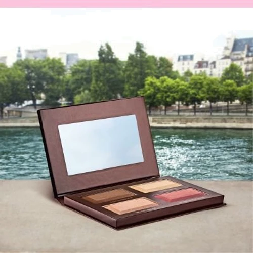 Bourjois Delice de Poudre Палетка хайлайтерів 18 g фото 6