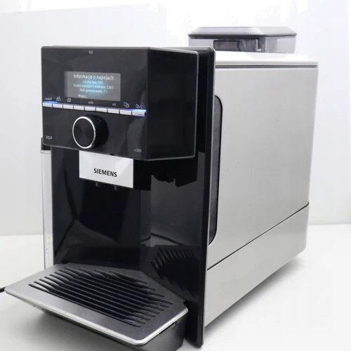 Кофеварка SIEMENS EQ.9 s300 TI923509DE: Габариты, см 29.9х47х39.2