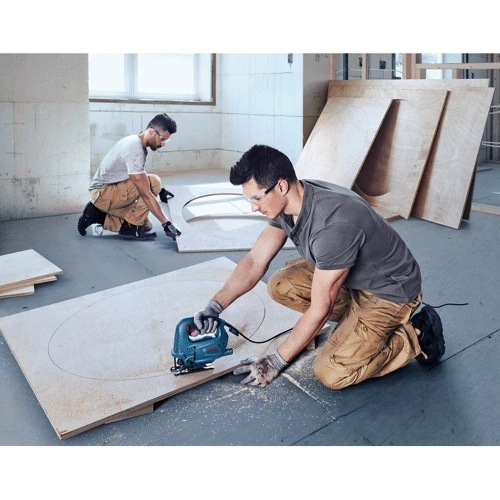 Електролобзик Bosch GST 700 (06012A7020): Клас Бытовой