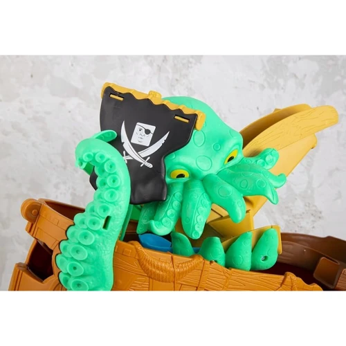 Ігровий набір Thomas and Friends серії Adventures Пригоди на піратському кораблі (DVT14)