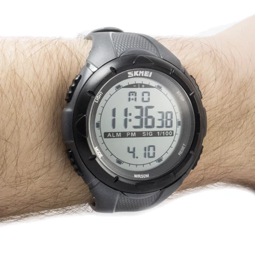 Наручний годинник Skmei 1025 Grey: Водонепроникність 5 ATM