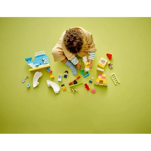 Конструктор LEGO DUPLO Ігровий майданчик 75 деталей (10991) фото 6