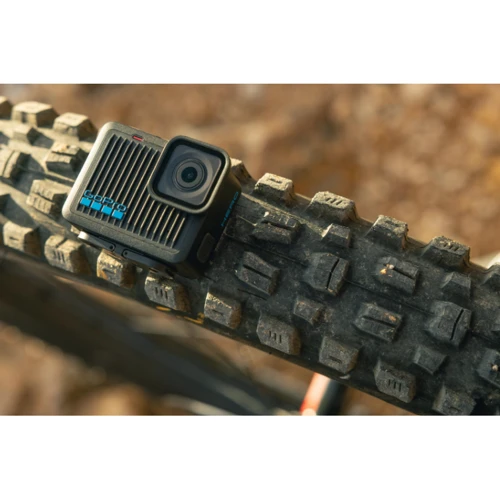 Экшн камера GoPro HERO (CHDHF-131-EU): Микрофон есть