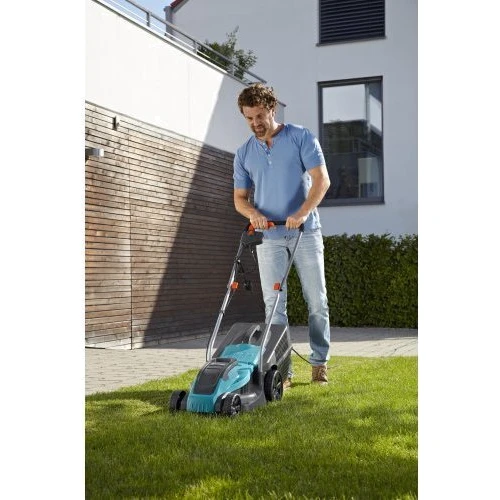 Газонокосарка Gardena PowerMax 32/1100 електрична 1100 Вт: Висота скошування, мм 20-70