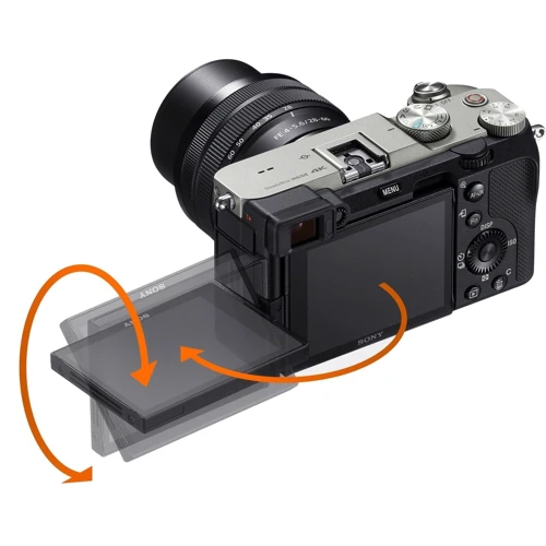 Sony Alpha a7C kit (28-60mm) Silver (ILCE7CLS.CEC) UA: Тип матрицы CMOS