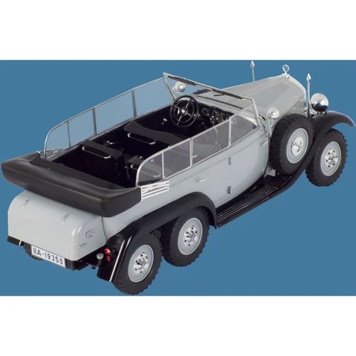 Автомобиль немецкого руководства II MB Typ G4 (1935 production), WWII German personnel car (ICM24011) фото 9