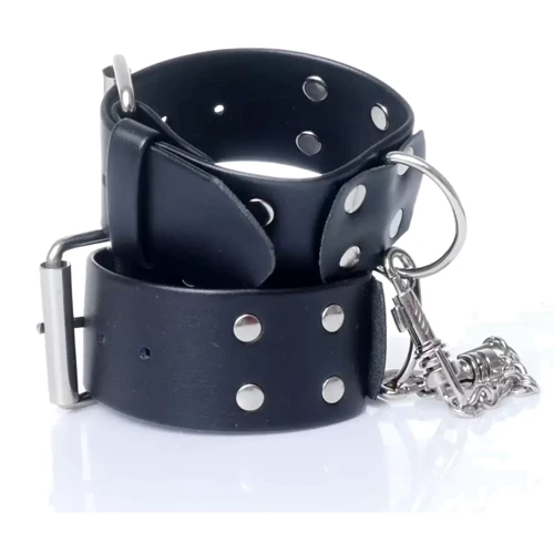 Наручники Fetish Boss Series - Handcuffs with studs (BS3300092)