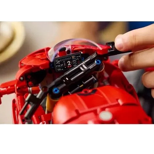 Конструктор LEGO Technic Мотоцикл Ducati Panigale V4 S 1603 деталі (42202) фото 13
