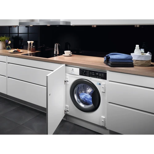 Встраиваемая стиральная машина Electrolux EW7F348SI: Класс стирки A