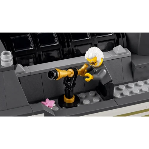 Конструктор LEGO Icons Музей Естественной Истории (10326) фото 10