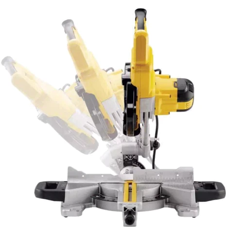 Дисковая пила DeWALT DWS773 UA