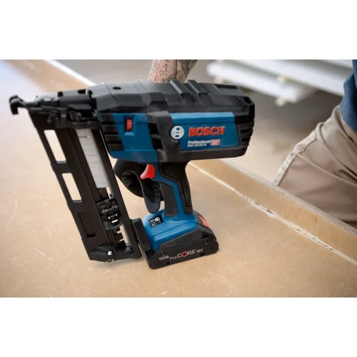 Аккумуляторный гвоздезабиватель Bosch GNH 18V-64M + 2x акумулятори 18V ProCORE 4,0Ah + Lboxx (0601481003) фото 4
