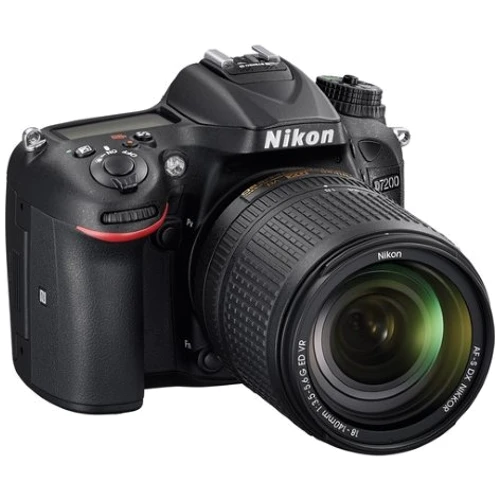Nikon D7200 Kit 18-140mm VR: Кількість мегапікселів 24.2
