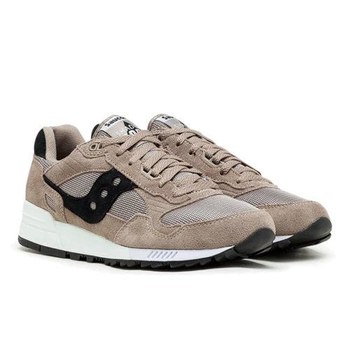 Чоловічі кросівки, кеди та снікерси