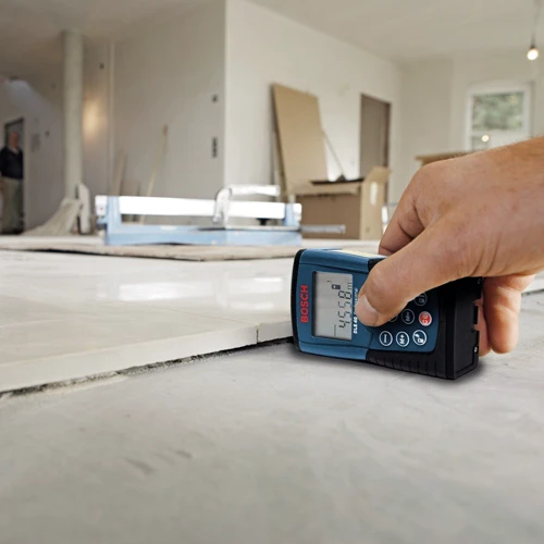 Лазерний далекомір Bosch DLE 40 Professional (0601016300): Особливості Влагостойкие, С дисплеем