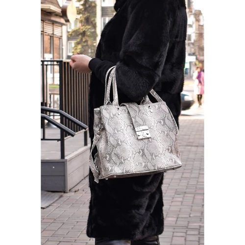 Женская сумка тоут ARTiS Bags бежевая (17296114): Фактура Под змею, Матовая