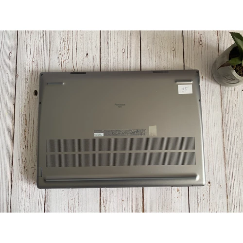 Ноутбук Dell Precision 7670 Stylus Approved (А): Причина уценки Активированный, витринный вариант, хорошее состояние. В комплектации коробка, блок зарядки, шнур
