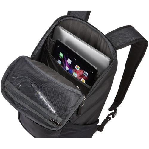 Thule EnRoute 14L Black (TEBP-313) for MacBook 13": Цвет черный (Black)