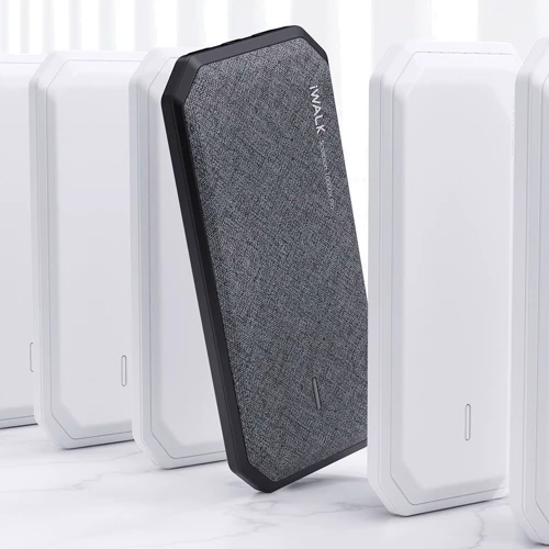 Внешний аккумулятор iWALK Power Bank Scorpion 10000X Pro Power Bank 10000mAh Grey (UBT10000XP): Особенности Встроенный кабель, индикатор заряда, быстрая зарядка