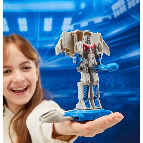 Трансформер HASBRO TRANSFORMERS Robot Battlers из фильма Трансформеры: Новое поколение F9392 Starscream (F9203_F9392): Развитие и изучение Развитие мелкой моторики, Развитие фантазии, Развитие воображения