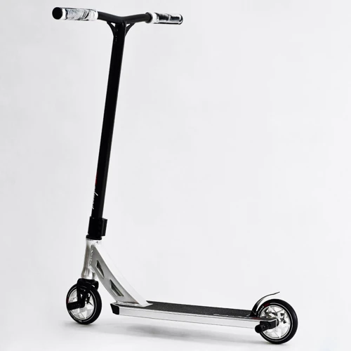 Самокат трюковий Best Scooter Freestyle Pro White (115639): Кількість коліс 2