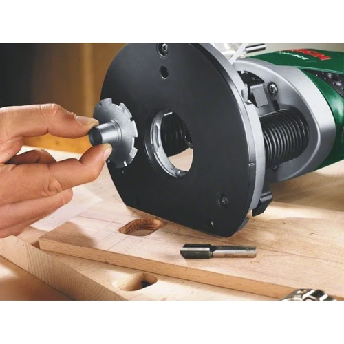 Фрезер Bosch POF 1400 ACE (060326C820)