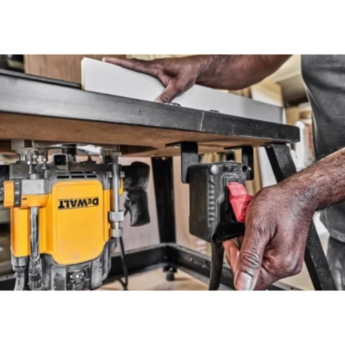 Фрезер DeWalt DWE627KT UA