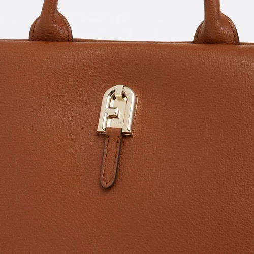 Женская сумка тоут Furla Palazzo S Tote коричневая (WB00345AX073203B00): Фактура Матовая, Гладкая