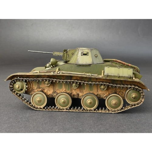 Сборная модель MiniArt Советский легкий танк Т-60, поздний, горьковского автомобильного завода с интерьером (MA35232) фото 8