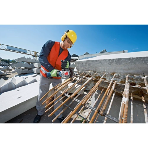 Болгарка (угловая шлифмашина) Bosch GWS 18V-10 (06019J4004): Макс. частота вращения диска 9000 об/мин