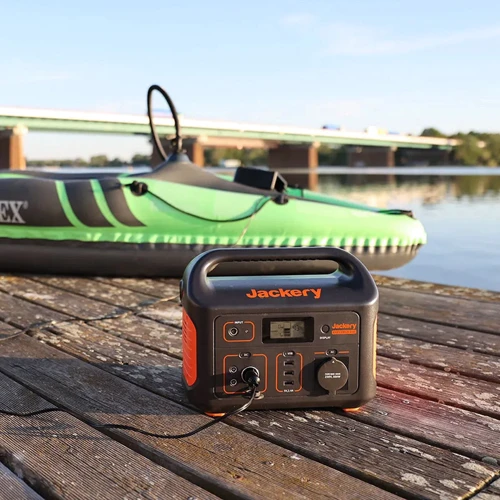 Зарядная станция Jackery Explorer 500Wh 500W (PB930975) UA: Особенности модели Управление со смартфона, Wi-Fi, Bluetooth, Светильник, Маленькие, Дисплей, Чистая синусоида