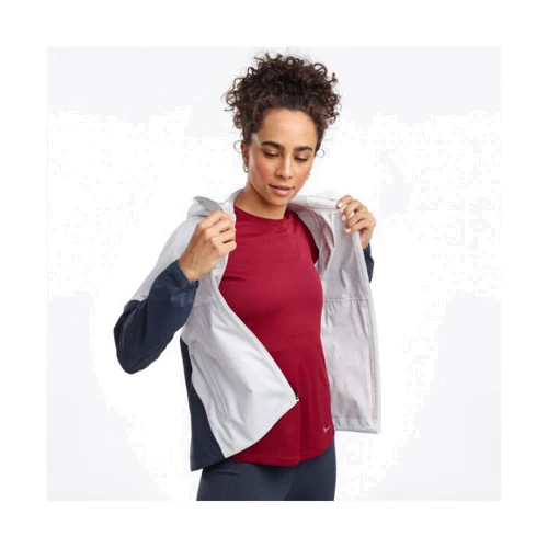 Ветровка Saucony Drizzle 2.0 Jacket 800349-WH 42 (S) белая с капюшоном: Вид Ветровки