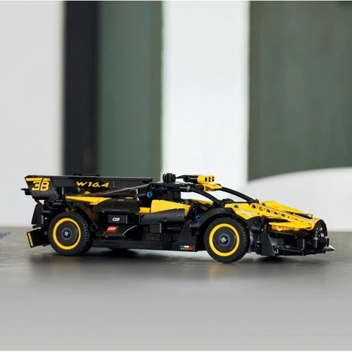 Конструктор LEGO Technic Bugatti Bolide (42151) фото 7