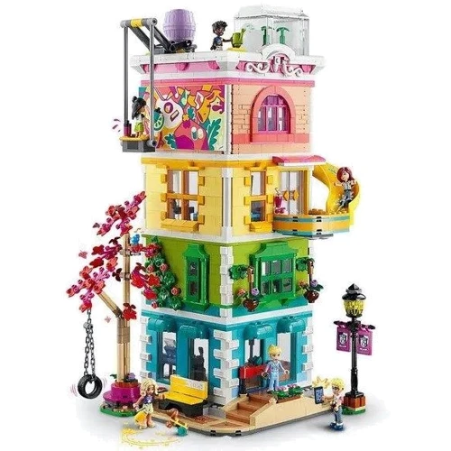Конструктор LEGO Friends Общественный центр Хартлейк-Сити (41748) фото 4
