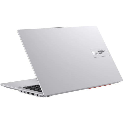 Ноутбук ASUS VivoBook S 15 K5504VA-MA391 (90NB0ZK3-M00NN0) UA: Видеоадаптер Intel Iris Xe Graphics