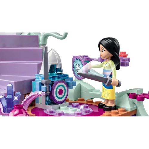 Конструктор LEGO Disney Зачарований будиночок на дереві (43215): Серія Disney